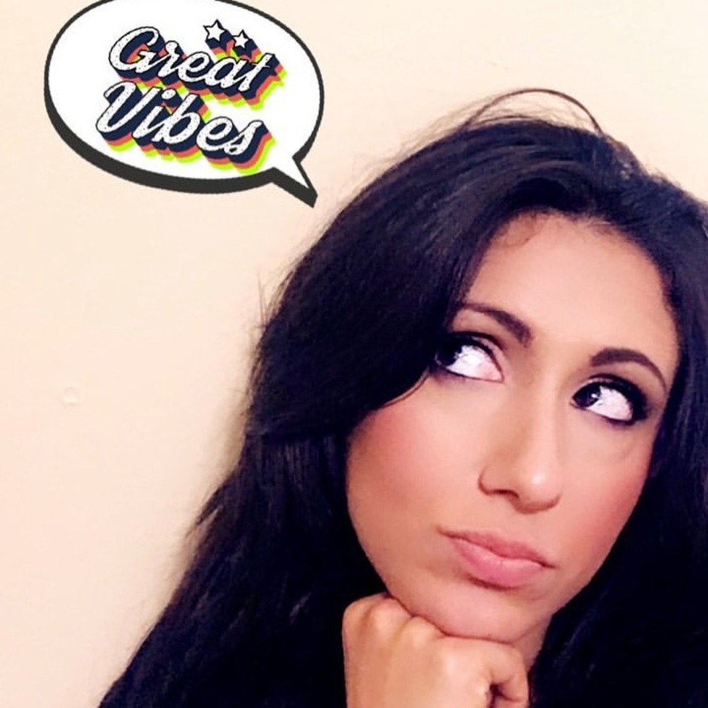 Meet your Posher, Ashley